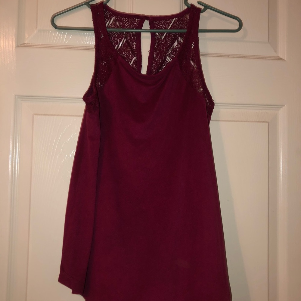 Maroon red tank top